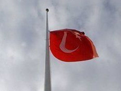 Τούρκος συγγραφέας κατηγορείται για ληστεία μετά φόνου