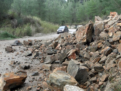 Μετ’ εμποδίων η κυκλοφορία στην Ε.Ο Ιωαννίνων – Άρτας