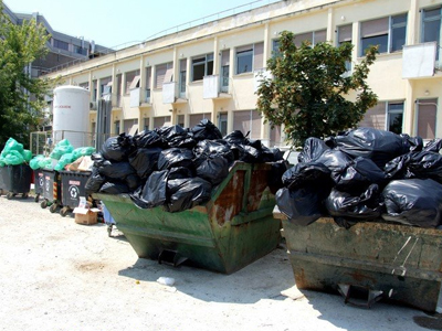 «Χωματερή» το Γενικό Νοσοκομείο Τρικάλων