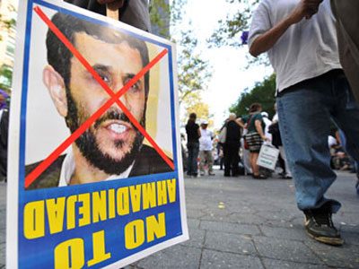 Ιράν: Δημοψήφισμα ζητά Mousavi