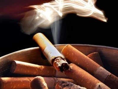 Καταγγελίες για το κάπνισμα στη Λαμία