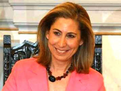 “Ο πρωθυπουργός “έβγαλε τα κάστανα από τη φωτιά”, τόνισε η Ξενογιαννακοπούλου