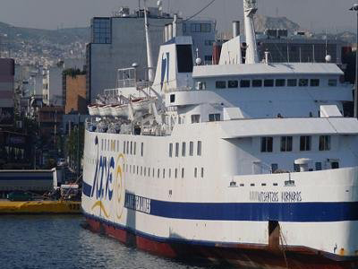 Σενάρια «κατάρρευσης» ακτοπλοϊκών εταιριών