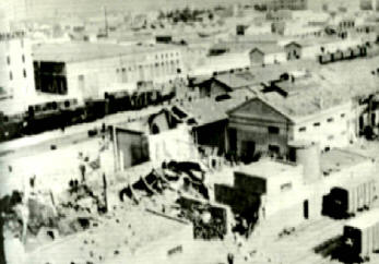 Μνημόσυνο για τα θύματα του βομβαρδισμού του Πειραιά