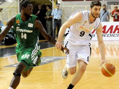 Παρουσίασε τον Τσαϊρέλη ο ΠΑΟΚ Παρουσίασε τον Τσαϊρέλη ο ΠΑΟΚ