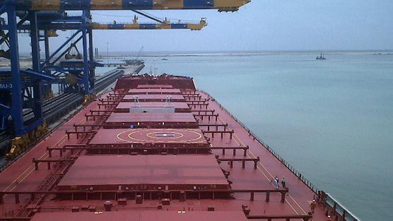 Οι εξαγωγές σιδήρου της Κίνας στηρίζουν τη ναυτιλία