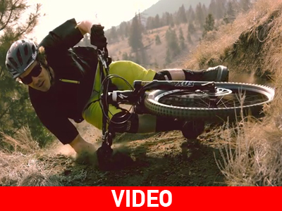 Στρίβει παράλληλα από το έδαφος