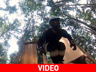 Κάνουν rollers skate στο βουνό