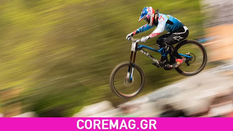 O Danny Hart κατεβαίνει την πίστα στο Schladming