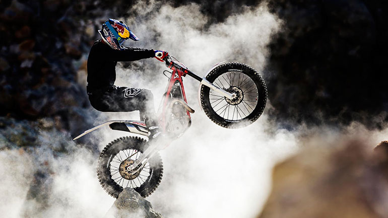 Space Riding Vol.2: Ο Julien Dupont… στην Αφροδίτη!