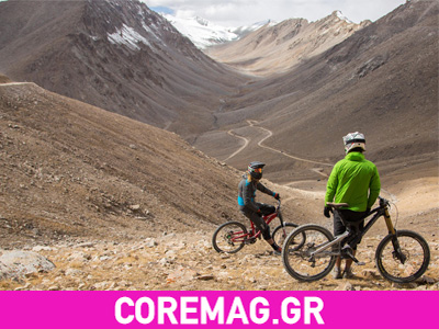 Κάνουν downhill στα Ιμαλάια