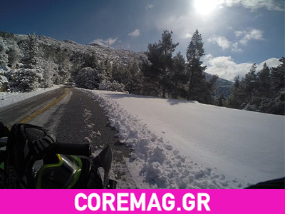 Ο Γαρίδας έκλεισε το μαγαζί και πήγε στoν χιονισμένο Υμηττό για downhill
