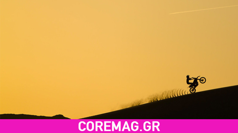 Moto Soul: o Renner οργώνει τους αμμόλοφους