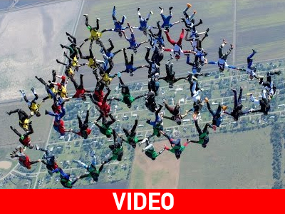 Παγκόσμιο ρεκόρ αλεξιπτωτιστών