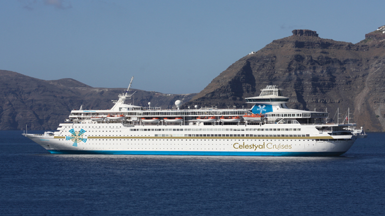 H Celestyal Cruises σάλπαρε παρέα με τον Ηλία Βρεττό