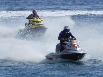 Σούπερ θέαμα με Jet Ski στην Ανάβυσσο