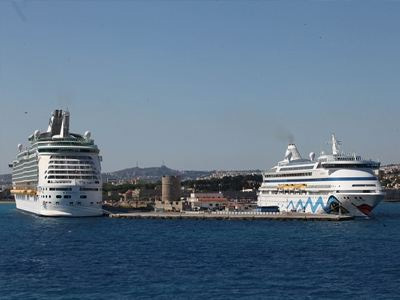 850 κρουαζιερόπλοια αναμένονται φέτος στον Πειραιά