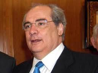 Μιχαλολιάκος: Επί παντός…