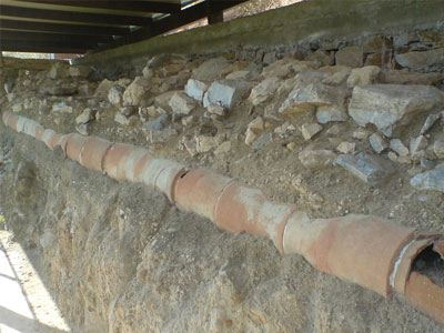 Ανακαλύφθηκε αρχαίο υπόγειο υδραγωγείο στα Μέγαρα