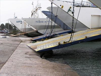 Ταλαιπωρία για τους επιβάτες του “ΧΙΧ”