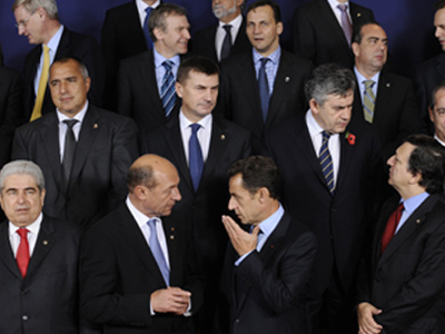 Διπλωματικός πυρετός στις Βρυξέλλες