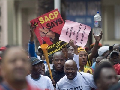 Απειλούν με επ’ αόριστον απεργία