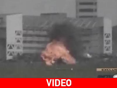 Συντριβή αεροσκάφους on camera