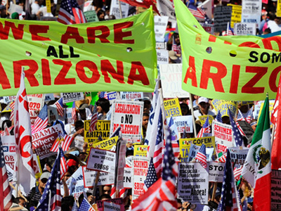Σάλος για τον “ρατσιστικό” νόμο της Αριζόνας