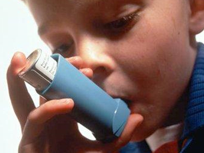 Επικίνδυνο το πάτωμα PVC για τα βρέφη