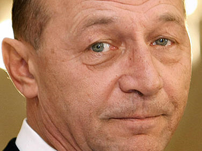 Αιφνιδιαστική επίσκεψη Μπασέσκου στο Αφγανιστάν