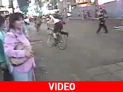 Αστυνομικός συγκρούστηκε… με ποδηλάτη