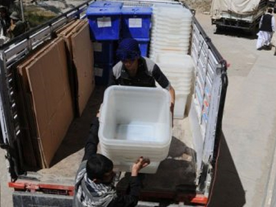 Ταλιμπάν: Απειλούν με επιθέσεις στις εκλογές