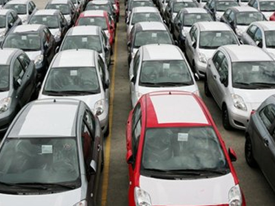 Μείωση 30% στις πωλήσεις Ι.Χ