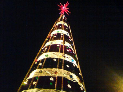 Χριστουγεννιάτικο δέντρο… γίγαντας