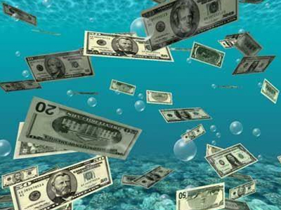 Βρήκε 50.000$… και τα επέστρεψε