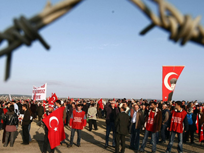 Στρατηγοί, δημοσιογράφοι και ακαδημαϊκοί στο σκαμνί για την Εργκενεκόν