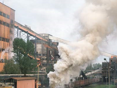 Βοσνία – Ερζεγοβίνη: Στις φλόγες δύο εργοστάσια