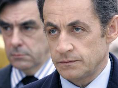 Χάνεται η εμπιστοσύνη στο πρόσωπο του Sarkozy