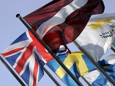 Βρετανία: “Εκτός” ενός νέου μηχανισμού σταθερότητας