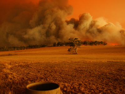 Μάχη με τις φλόγες στην Αυστραλία