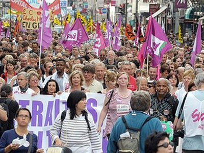 Παραλύει η Γαλλία