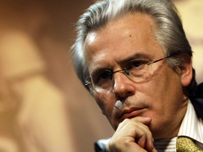 Την απαλλαγή του ζητεί ο Ισπανός δικαστής Γκαρθόν