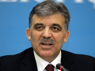 Σύνεση συνιστά ο Γκιουλ για τις μεταρρυθμίσεις