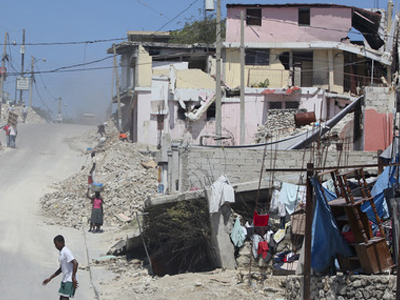 Αϊτή: Διώχνουν τους άστεγους από τα σχολεία