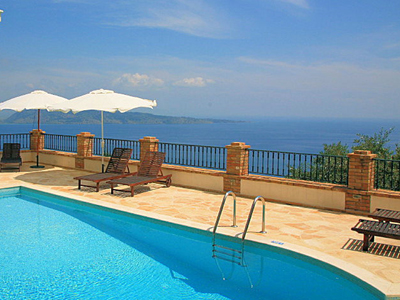 Διακοπές στην Ελλάδα… μέσω Αυστραλίας