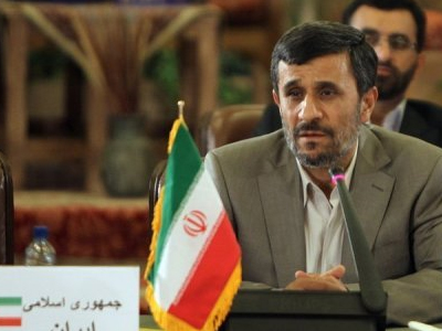 Ιστορική επίσκεψη Αχμαντινετζάντ στο Λίβανο