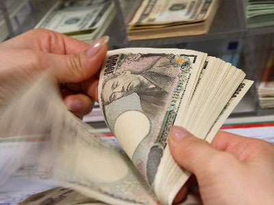 Ιαπωνία: Σχέδιο δισεκατομμυρίων για την τόνωση της οικονομίας