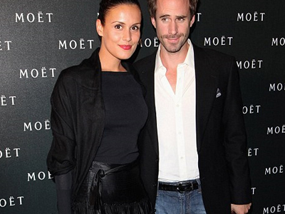 Πατέρας θα γίνει ο Joseph Fiennes