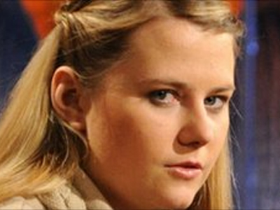 Κυκλοφορεί η αυτοβιογραφία της Κάμπους