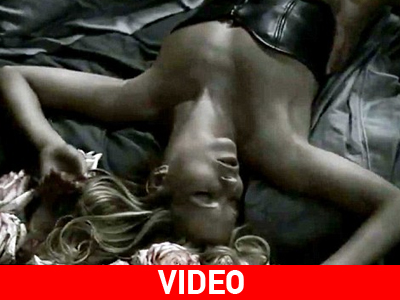 H Kate Moss, το άρωμα και ένας άγνωστος